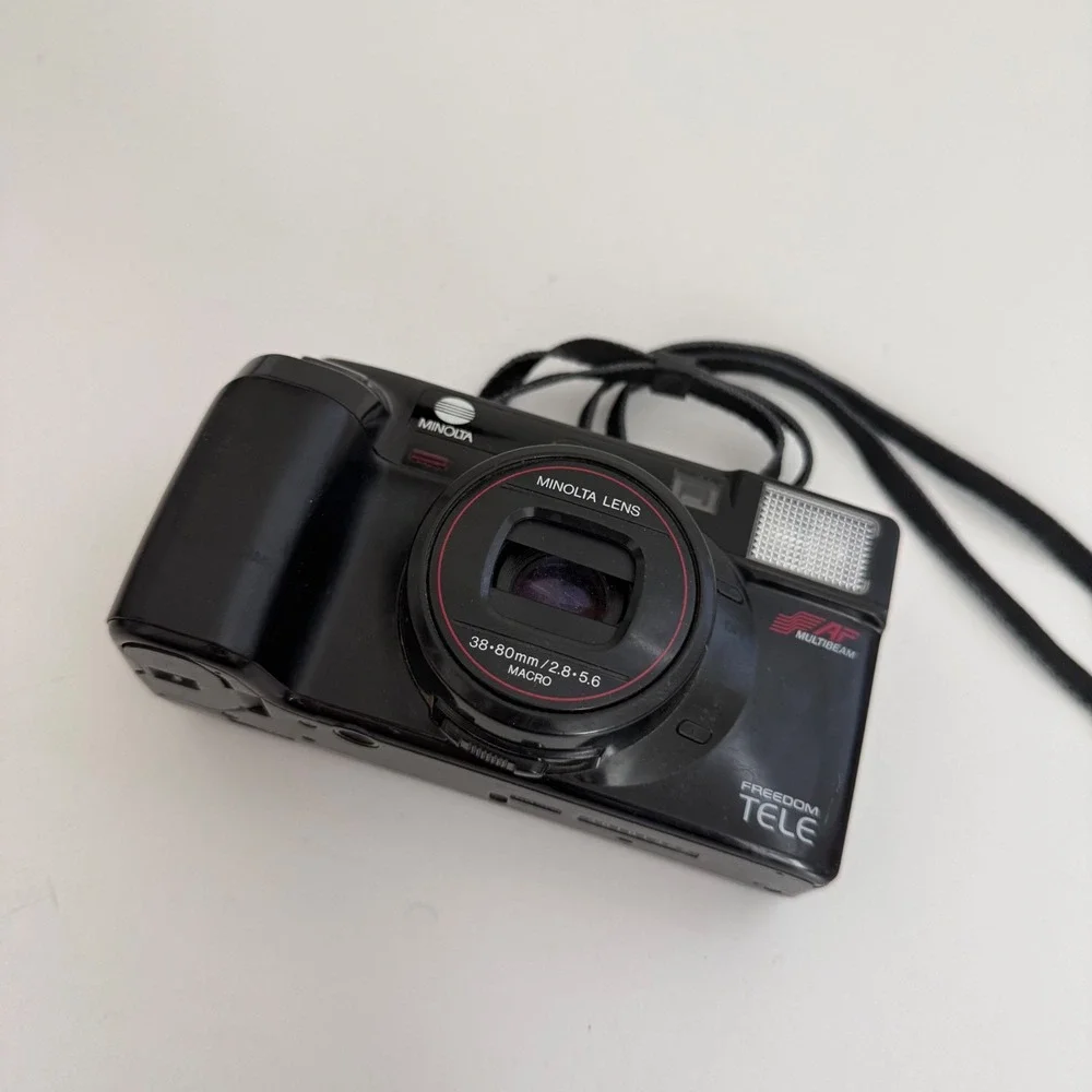 Minolta Freedom Tele 35mm Film Camera AF Multibeam UNTESTED